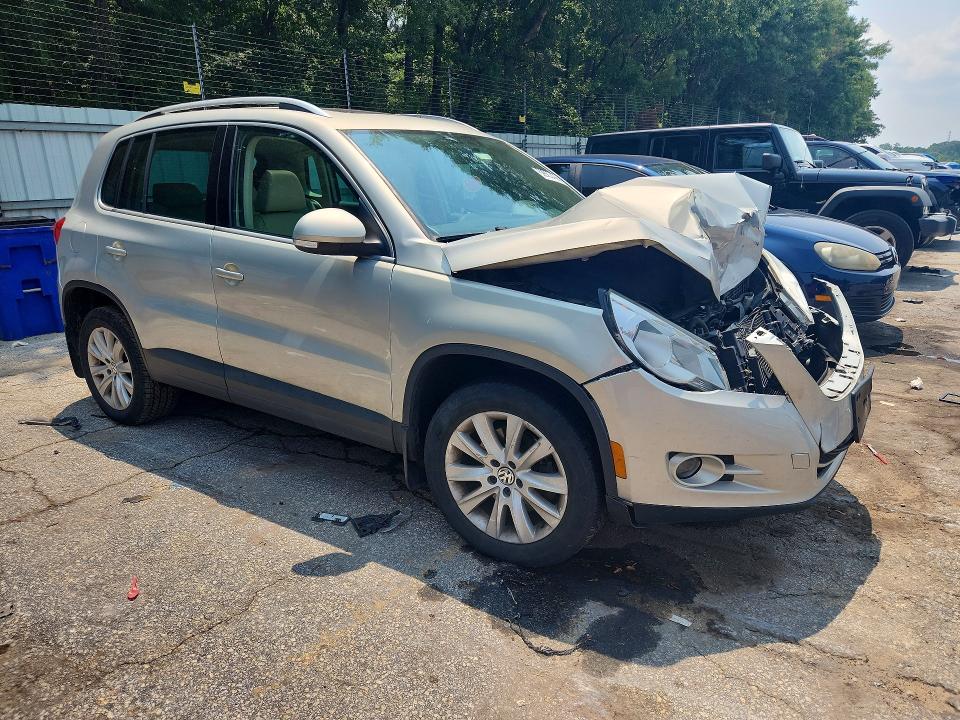 Aukcja sprzedaży 2010 Volkswagen Tiguan, vin: WVGBV7AXXAW510350, numer aukcji: 62863406