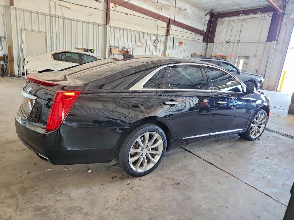 60525156 :رقم المزاد ، 2G61M5S35H9118160 vin ، 2017 Cadillac Xts مزاد بيع
