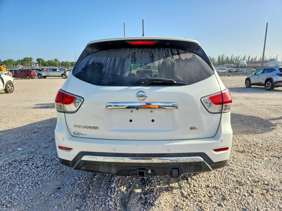 61363666 :رقم المزاد ، 5N1AR2MN0EC616715 vin ، 2014 Nissan Pathfinder مزاد بيع