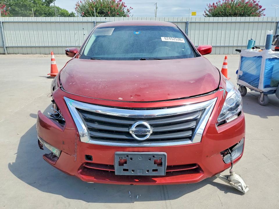 Продажа на аукционе авто 2015 Nissan Altima, vin: 1N4AL3AP9FC477144, номер лота: 62452536