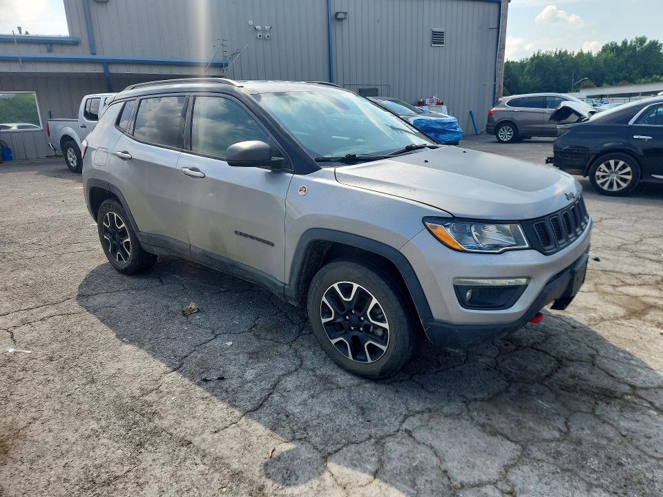 60320936 :رقم المزاد ، 3C4NJDDBXLT195280 vin ، 2020 Jeep Compass مزاد بيع