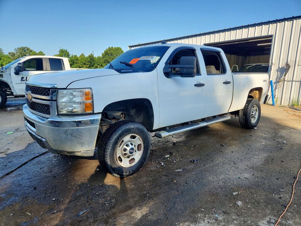 63303976 :رقم المزاد ، 1GC1KXC89EF145034 vin ، 2014 Chevrolet Silverado مزاد بيع