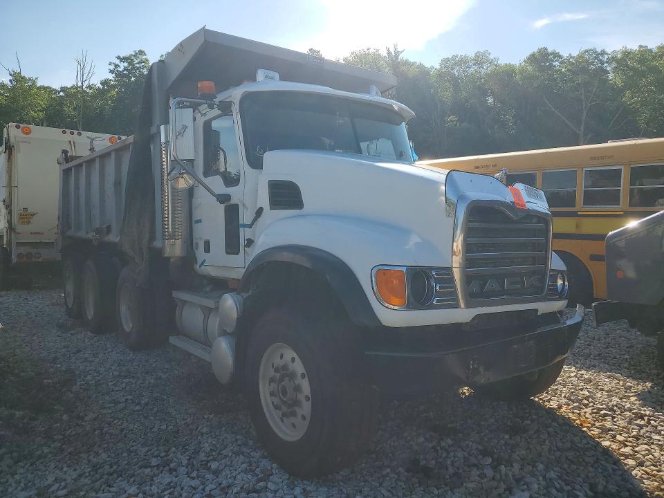 Продажа на аукционе авто 2005 Mack Cv713, vin: 1M2AG11C65M018254, номер лота: 56807676