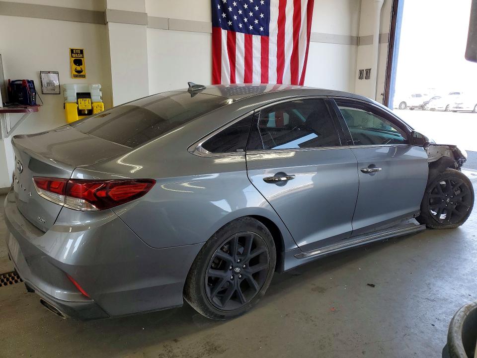 Продаж на аукціоні авто 2018 Hyundai Sonata, vin: 5NPE34AB8JH628817, номер лоту: 61625796