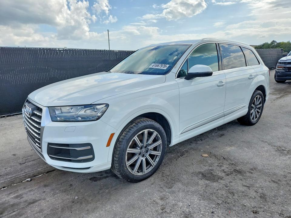 2018 Audi Q7 მანქანა იყიდება აუქციონზე, vin: WA1LHAF77JD035283, აუქციონის ნომერი: 61667976