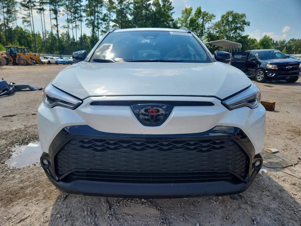 60068956 :رقم المزاد ، 7MUFBABG7SV068628 vin ، 2025 Toyota Corolla Cross Hybrid مزاد بيع