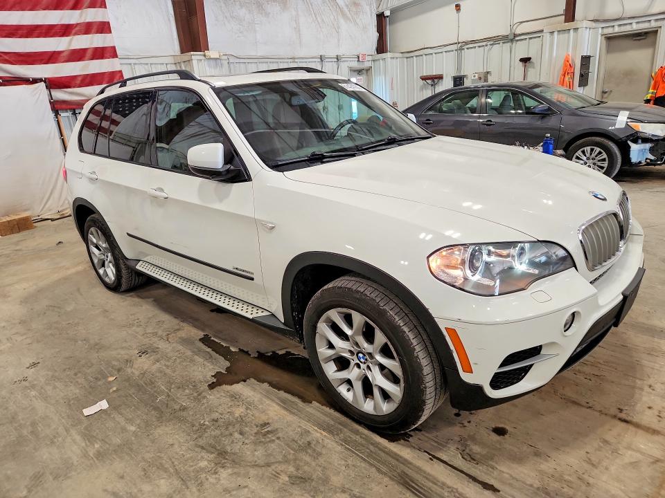 61424786 :رقم المزاد ، 5UXZV8C55CL425729 vin ، 2012 Bmw X5 مزاد بيع