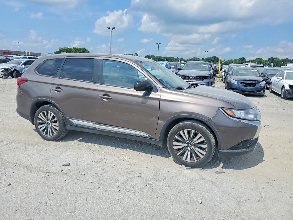Продажа на аукционе авто 2020 Mitsubishi Outlander, vin: JA4AD2A35LZ003368, номер лота: 61376246