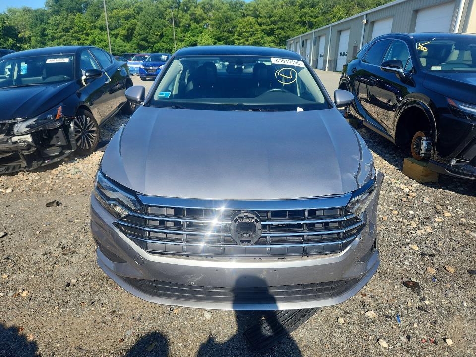 85615195 :رقم المزاد ، 3VWCB7BU6LM028321 vin ، 2020 Volkswagen Jetta مزاد بيع