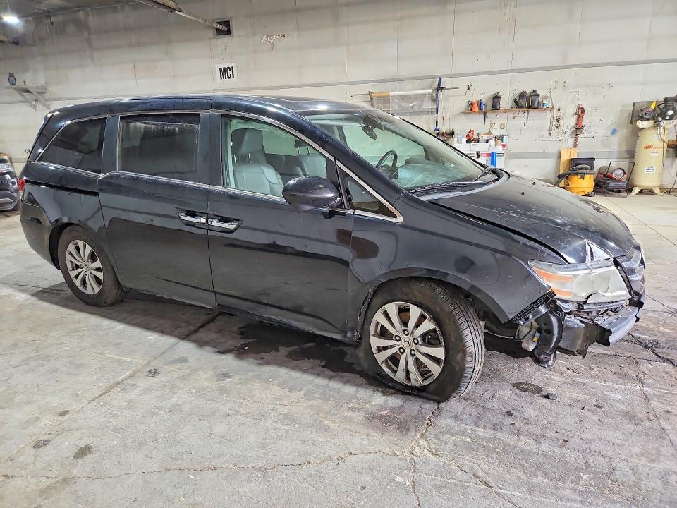 62036916 :رقم المزاد ، 5FNRL5H61GB118848 vin ، 2016 Honda Odyssey مزاد بيع