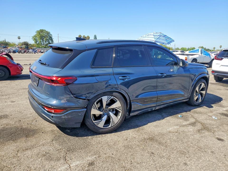 59989826 :رقم المزاد ، WA124BGF0SA077414 vin ، 2025 Audi Q6 E-tron مزاد بيع