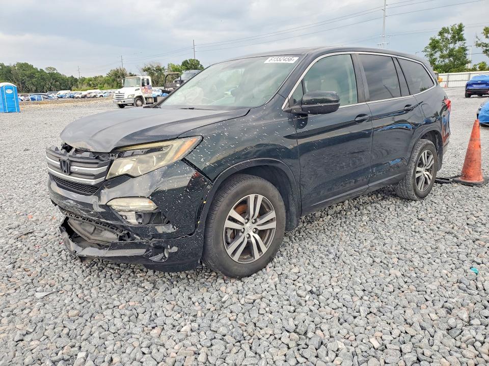 61552456 :رقم المزاد ، 5FNYF5H51HB018714 vin ، 2017 Honda Pilot مزاد بيع