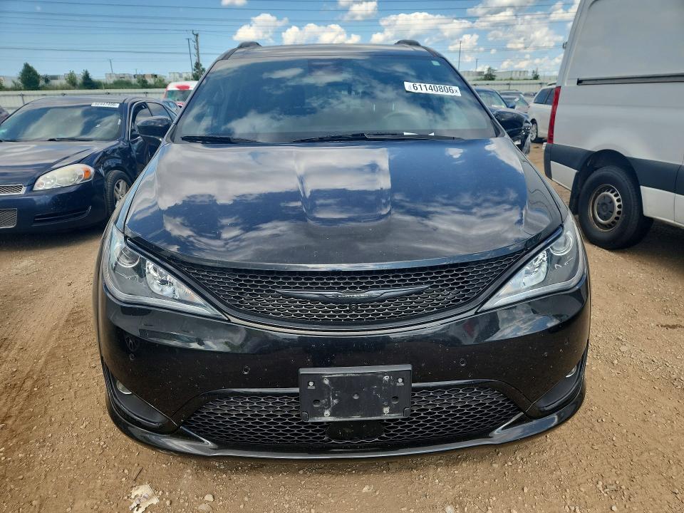 61140806 :رقم المزاد ، 2C4RC3BGXLR288954 vin ، 2020 Chrysler Pacifica مزاد بيع