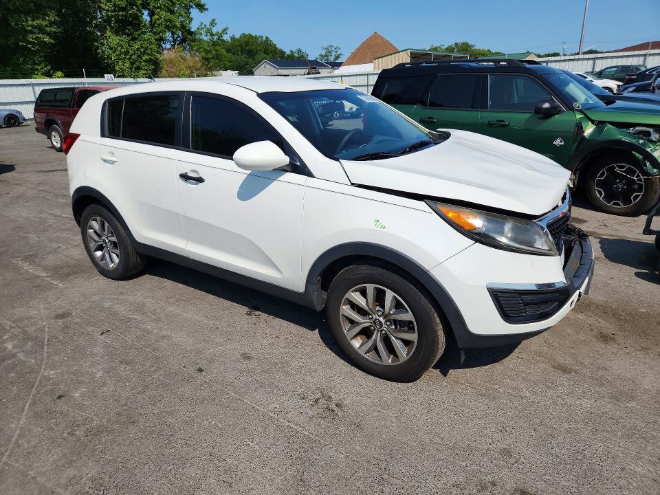 62468946 :رقم المزاد ، KNDPB3AC2G7796609 vin ، 2016 Kia Sportage مزاد بيع
