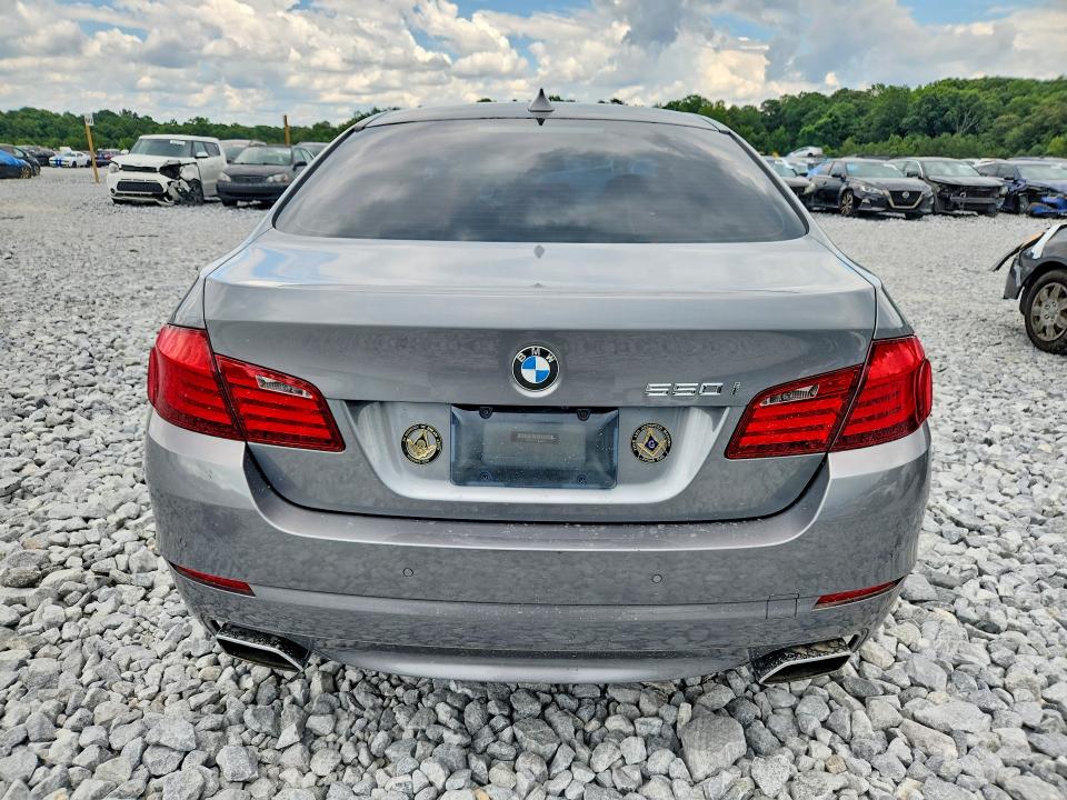 2012 Bmw 550 მანქანა იყიდება აუქციონზე, vin: WBAFU9C58CC787922, აუქციონის ნომერი: 61412876