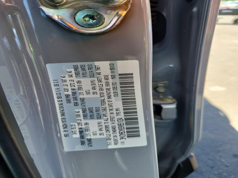 59893726 :رقم المزاد ، 3MVDMBCM8SM851834 vin ، 2025 Mazda Cx-30 مزاد بيع