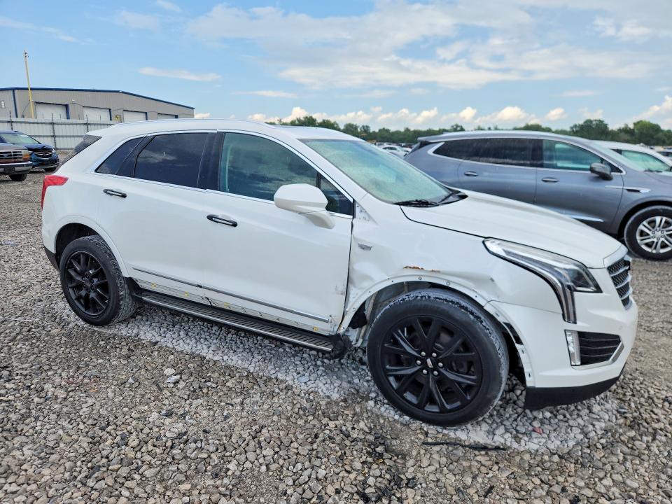 61853586 :رقم المزاد ، 1GYKNFRS0JZ158766 vin ، 2018 Cadillac Xt5 مزاد بيع