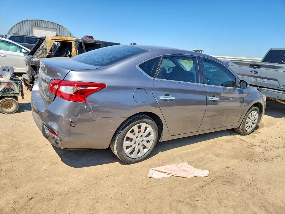 2017 Nissan Sentra მანქანა იყიდება აუქციონზე, vin: 3N1AB7AP3HY360693, აუქციონის ნომერი: 63485766
