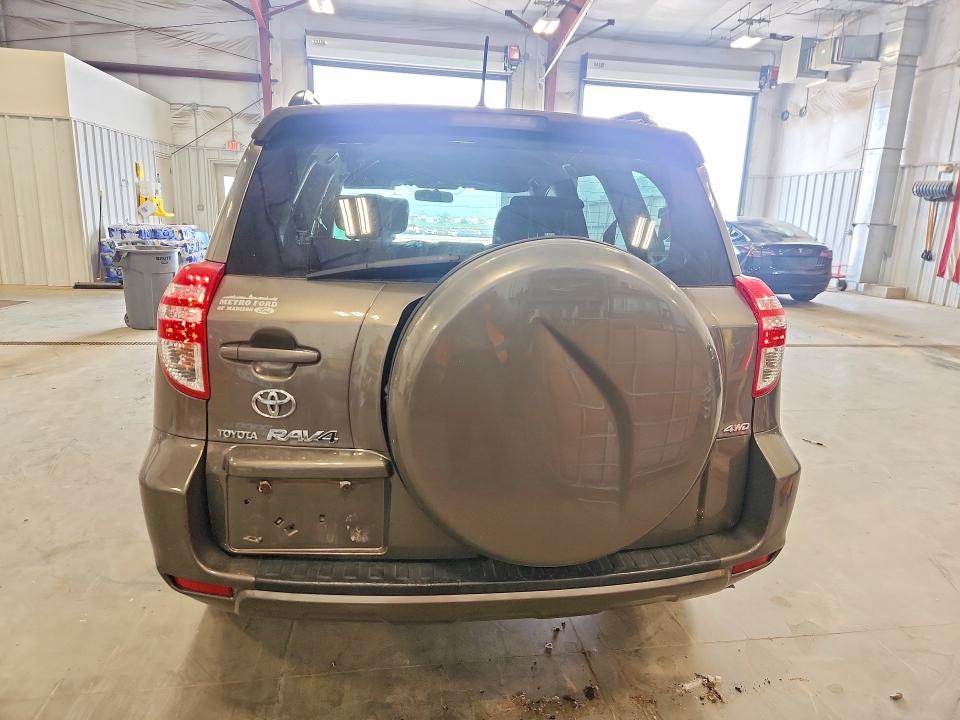 60189186 :رقم المزاد ، JTMBF4DV1AD026671 vin ، 2010 Toyota Rav4 مزاد بيع