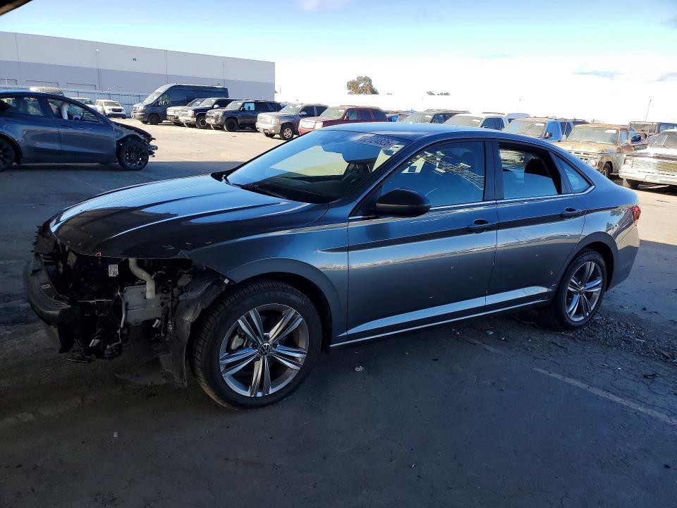 Продажа на аукционе авто 2024 Volkswagen Jetta, vin: 3VWEM7BU9RM032231, номер лота: 62124826