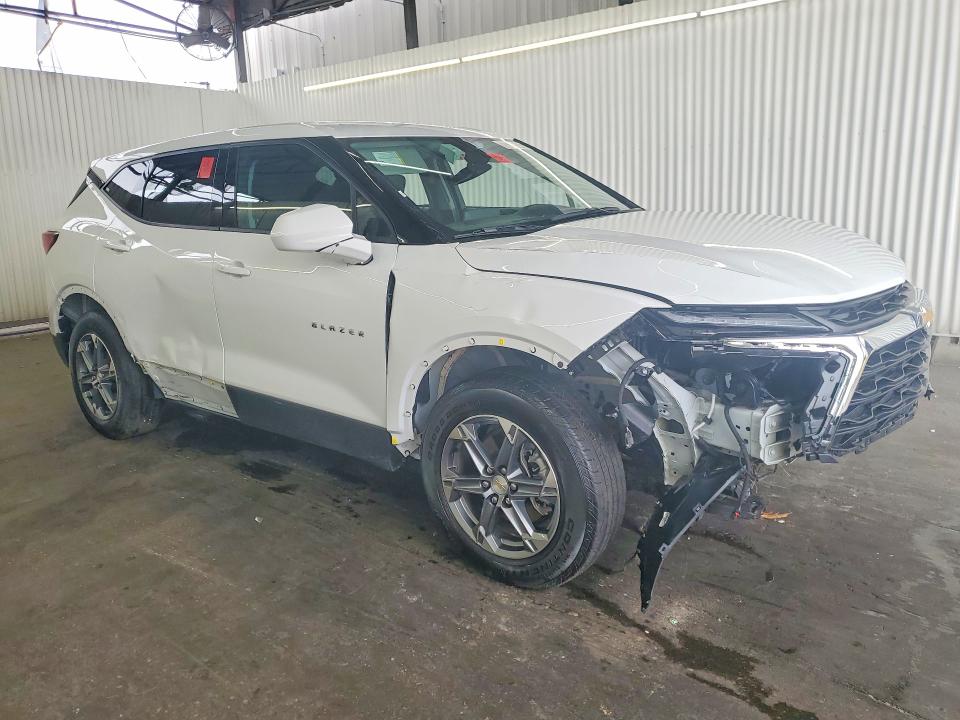 Продаж на аукціоні авто 2025 Chevrolet Blazer, vin: 3GNKBCR43SS262690, номер лоту: 60759046