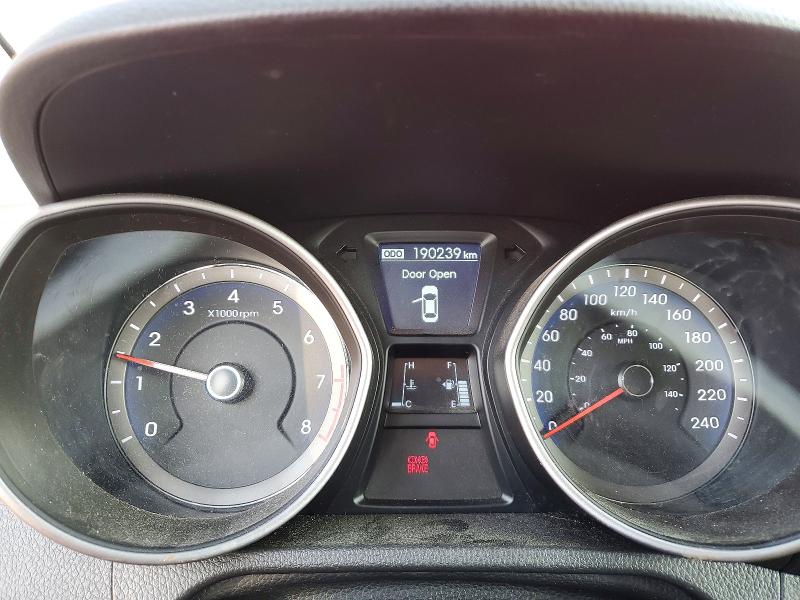 2014 Hyundai Elantra Gt მანქანა იყიდება აუქციონზე, vin: KMHD25LH4EU221896, აუქციონის ნომერი: 62147136