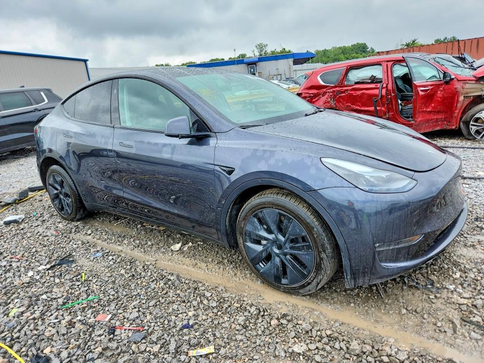 60560806 :رقم المزاد ، 7SAYGDEE1SA355497 vin ، 2025 Tesla Model Y مزاد بيع