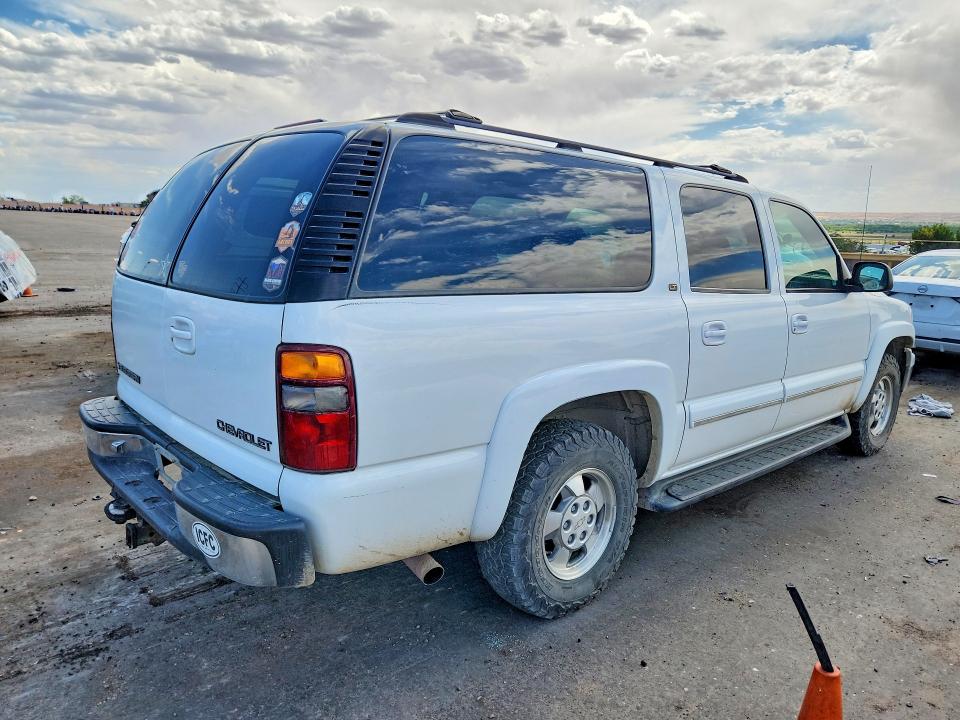 2001 Chevrolet Suburban მანქანა იყიდება აუქციონზე, vin: 3GNFK16T11G179617, აუქციონის ნომერი: 60829916