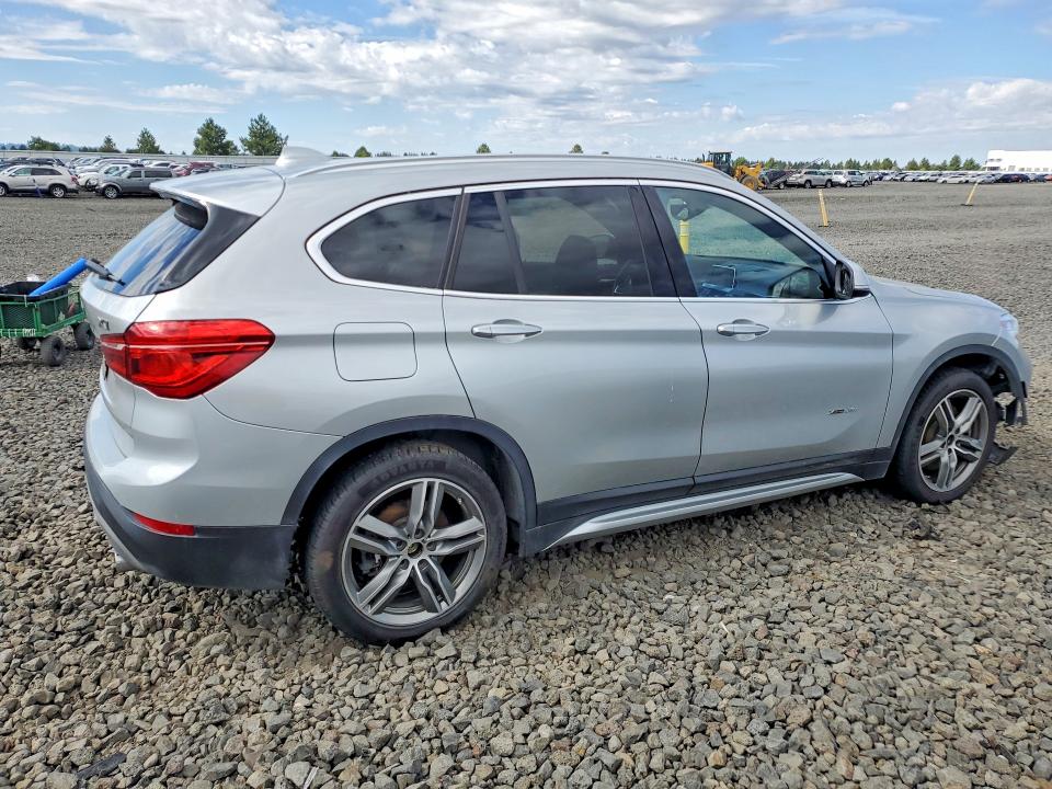 59189066 :رقم المزاد ، WBXHT3C34J5K27636 vin ، 2018 Bmw X1 مزاد بيع