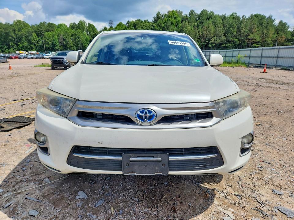 60881196 :رقم المزاد ، JTEDC3EH2D2018532 vin ، 2013 Toyota Highlander مزاد بيع