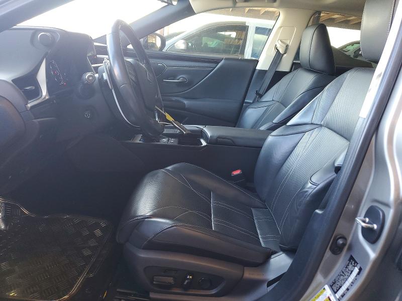 61553776 :رقم المزاد ، 58AE21B17LU012174 vin ، 2020 Lexus Es مزاد بيع