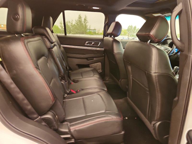 60753976 :رقم المزاد ، 1FM5K8GT5HGA49191 vin ، 2017 Ford Explorer مزاد بيع