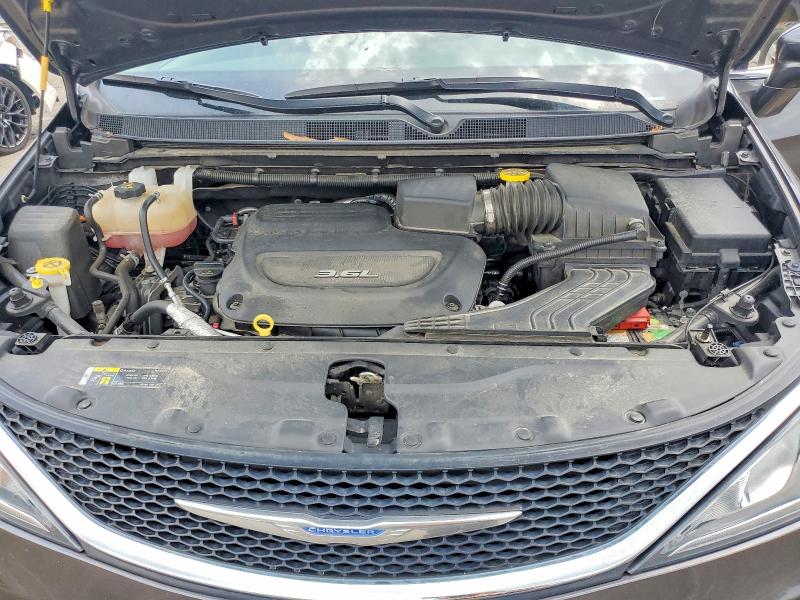 Продажа на аукционе авто 2018 Chrysler Pacifica, vin: 2C4RC1FG9JR122985, номер лота: 60047766