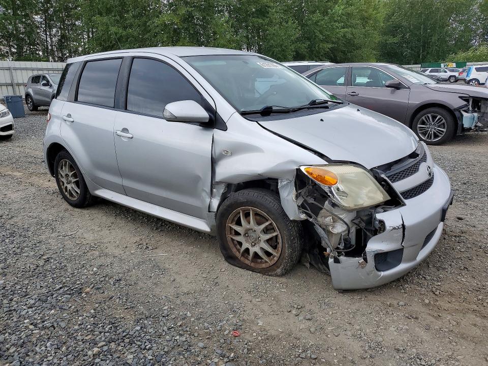 61291706 :رقم المزاد ، JTKKT624765018972 vin ، 2006 Toyota Scion مزاد بيع
