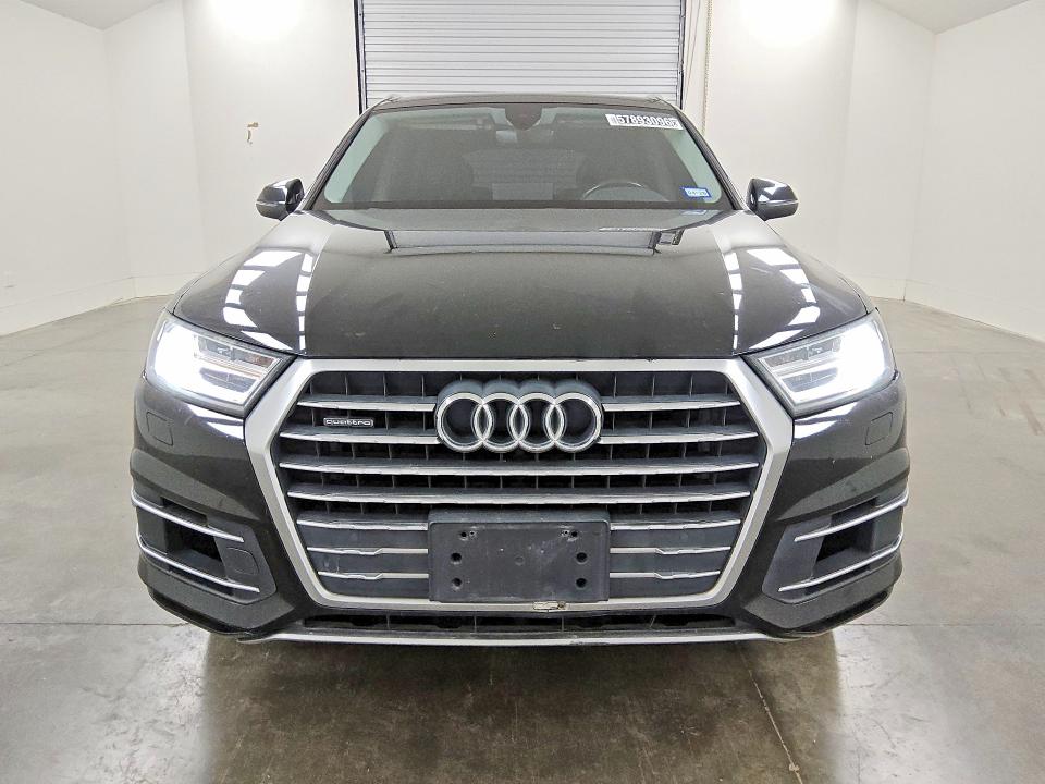 2017 Audi Q7 მანქანა იყიდება აუქციონზე, vin: WA1LAAF78HD043150, აუქციონის ნომერი: 57893096