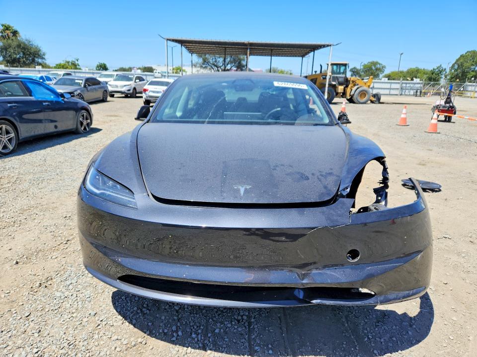 Продаж на аукціоні авто 2025 Tesla Model 3, vin: 5YJ3E1EA6SF900945, номер лоту: 62869096