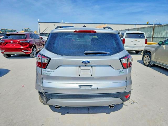 Продаж на аукціоні авто 2018 Ford Escape, vin: 1FMCU0G92JUB49733, номер лоту: 62742456