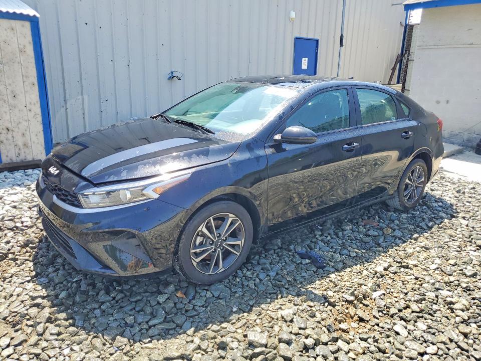 2024 Kia Forte მანქანა იყიდება აუქციონზე, vin: 3KPF24AD7RE741358, აუქციონის ნომერი: 59795956