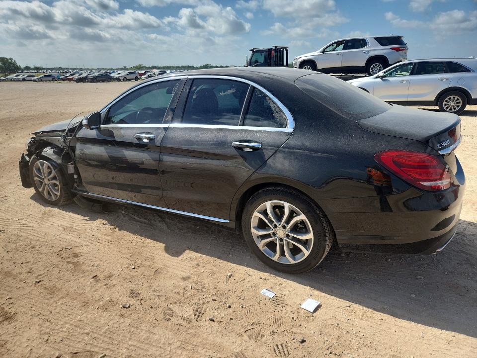 59862206 :رقم المزاد ، 55SWF4KB9FU093592 vin ، 2015 Mercedes-benz C مزاد بيع