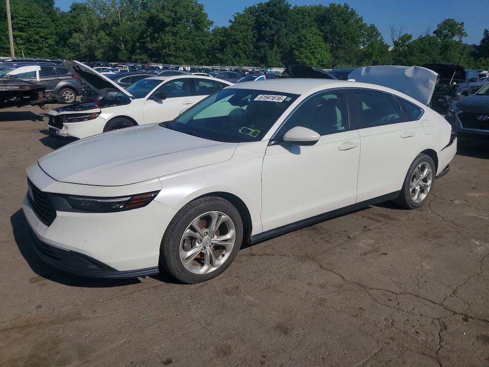 Продажа на аукционе авто 2023 Honda Accord, vin: 1HGCY1F2XPA031766, номер лота: 61941616