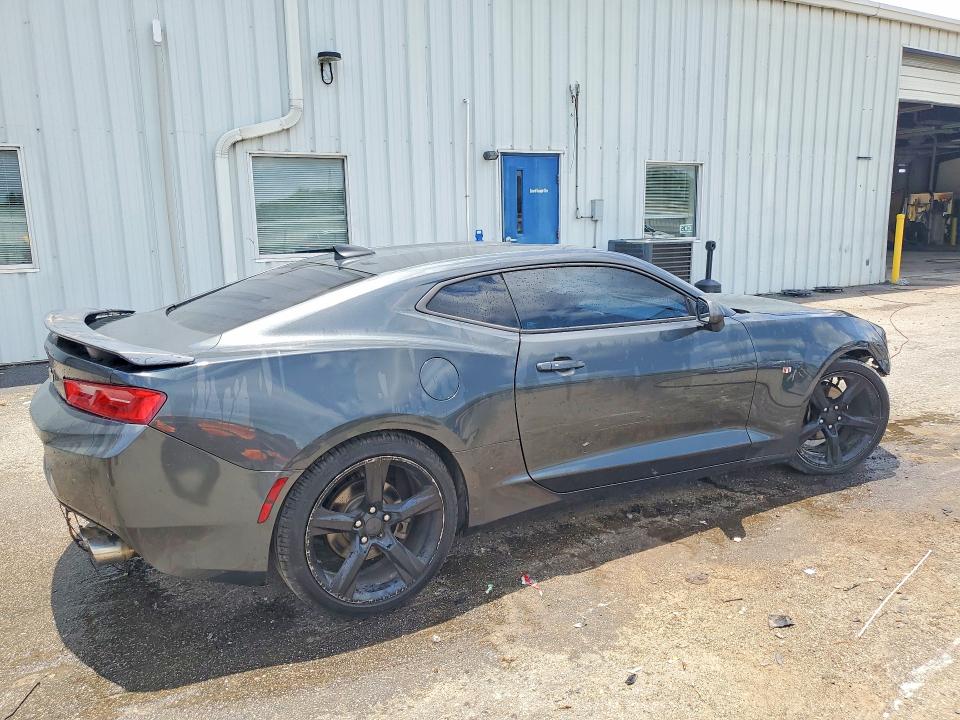 59855376 :رقم المزاد ، 1G1FB1RX4J0106228 vin ، 2018 Chevrolet Camaro مزاد بيع
