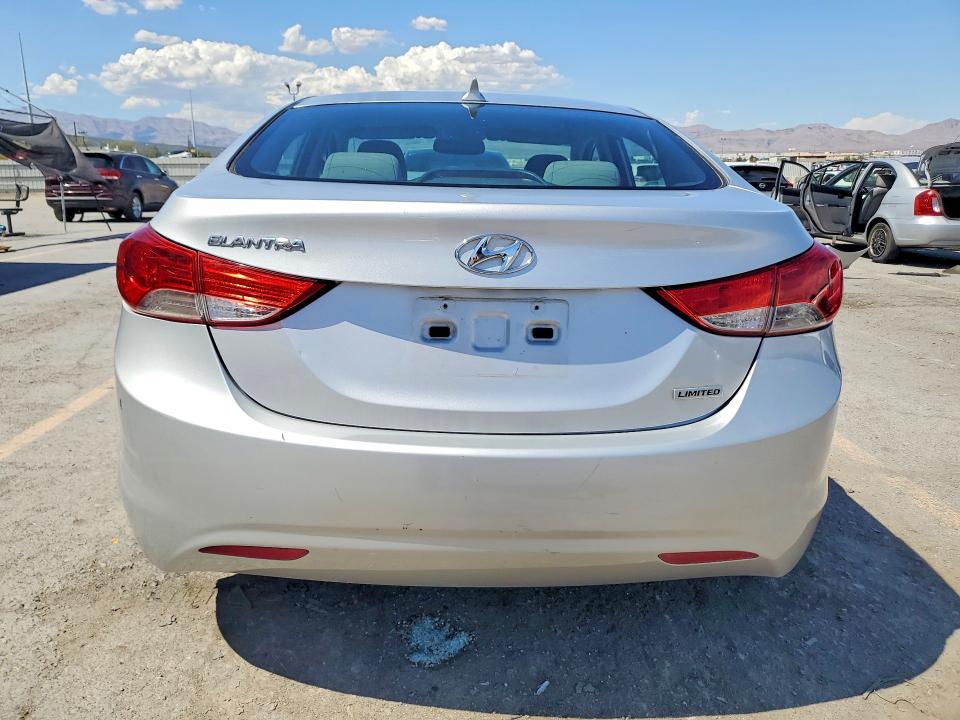 Aukcja sprzedaży 2013 Hyundai Elantra, vin: KMHDH4AE8DU967056, numer aukcji: 61121346