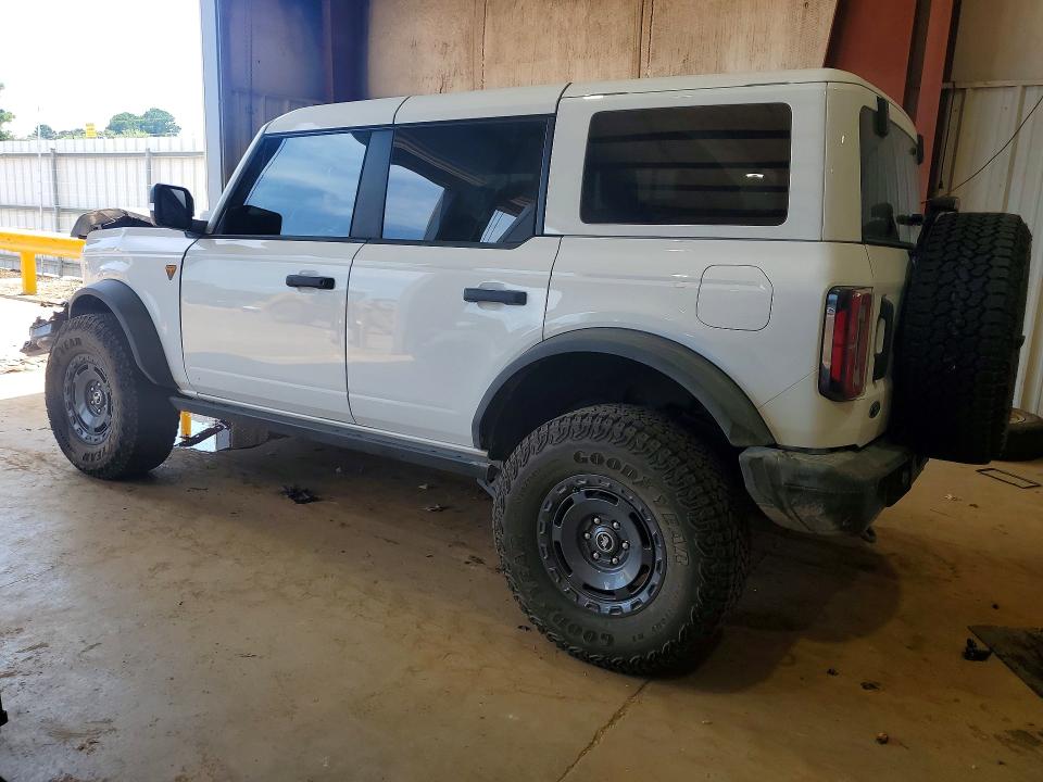 2025 Ford Bronco მანქანა იყიდება აუქციონზე, vin: 1FMEE9BP4SLB28440, აუქციონის ნომერი: 62599536