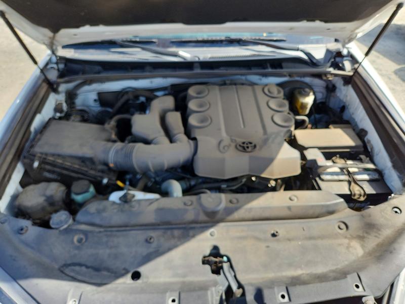 Продажа на аукционе авто 2018 Toyota 4runner, vin: JTEZU5JR8J5172752, номер лота: 61599236