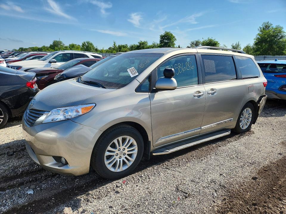 Aukcja sprzedaży 2015 Toyota Sienna, vin: 5TDYK3DC0FS638032, numer aukcji: 58586286