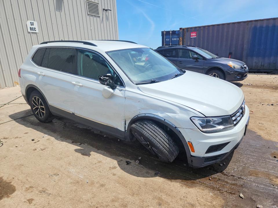 60207786 :رقم المزاد ، 3VV2B7AX8MM115912 vin ، 2021 Volkswagen Tiguan مزاد بيع