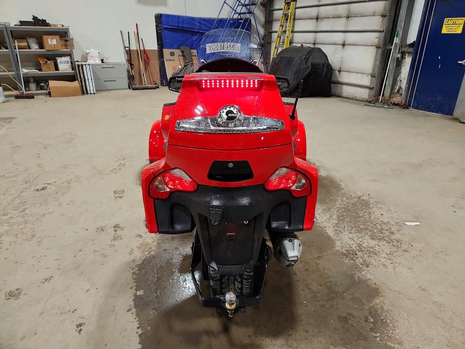 2011 Can-am Spyder Roadster მანქანა იყიდება აუქციონზე, vin: 2BXJBHC10BV000677, აუქციონის ნომერი: 63281806