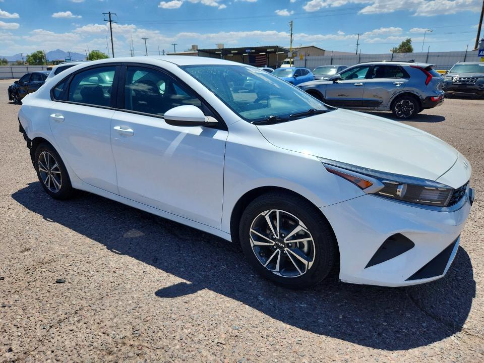 61877256 :رقم المزاد ، 3KPF24AD3PE600364 vin ، 2023 Kia Forte مزاد بيع