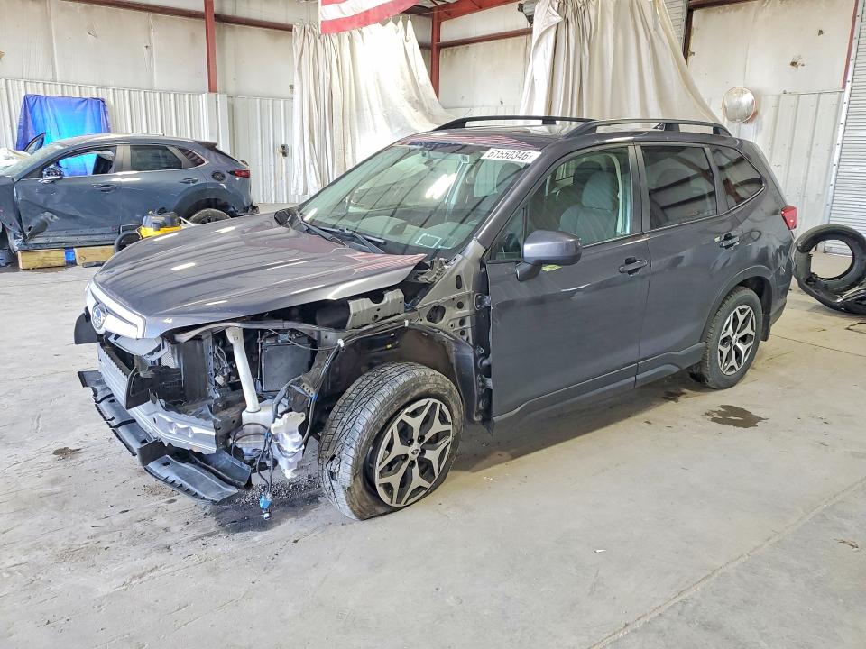 Продаж на аукціоні авто 2021 Subaru Forester, vin: JF2SKAFC2MH513897, номер лоту: 61550346