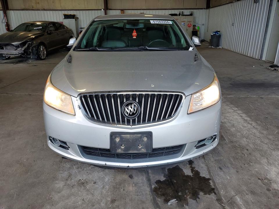 2013 Buick Lacrosse მანქანა იყიდება აუქციონზე, vin: 1G4GC5E32DF261764, აუქციონის ნომერი: 61563356